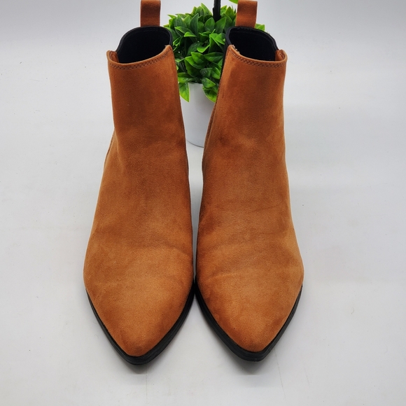 ♡ A New Day Cognac Gwen Ankle Boots Almond Toe Block Heel Size 8.5 - Picture 2 of 9
